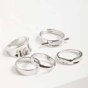 3/$25 Torrid Set of 5 Rings Classic Bar Ring Silver Tone Size 12